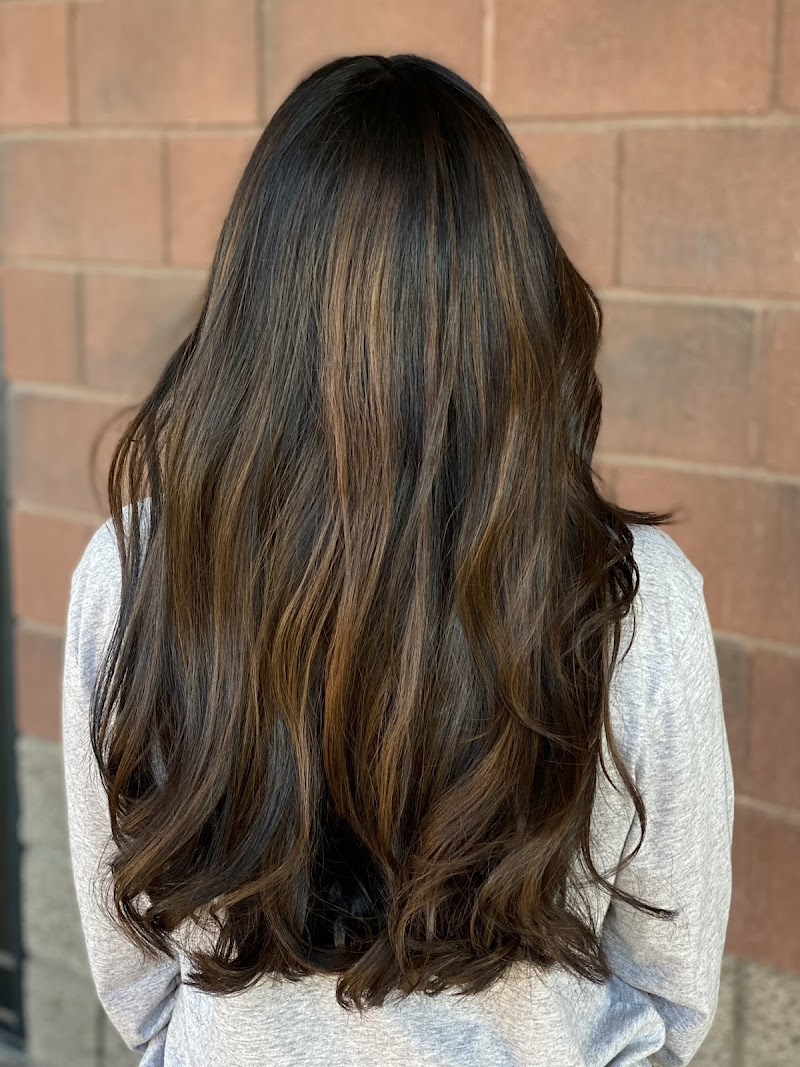 Salon James, beauty salon in Avondale, AZ, photo 2 of 10